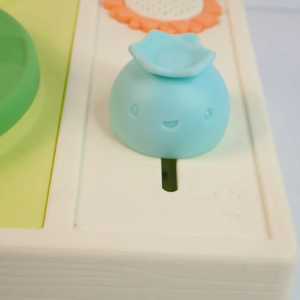 Skip Hop Baby Musical DJ Farmstand Let The Beet Drop Toy